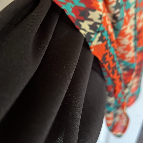 Ladies dress - Picture 5 of 8